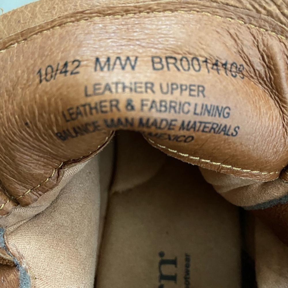 New Born Montoro Distressed Ankle Bootie in Cognac Brown size 10 stacked heel - Picture 10 of 10